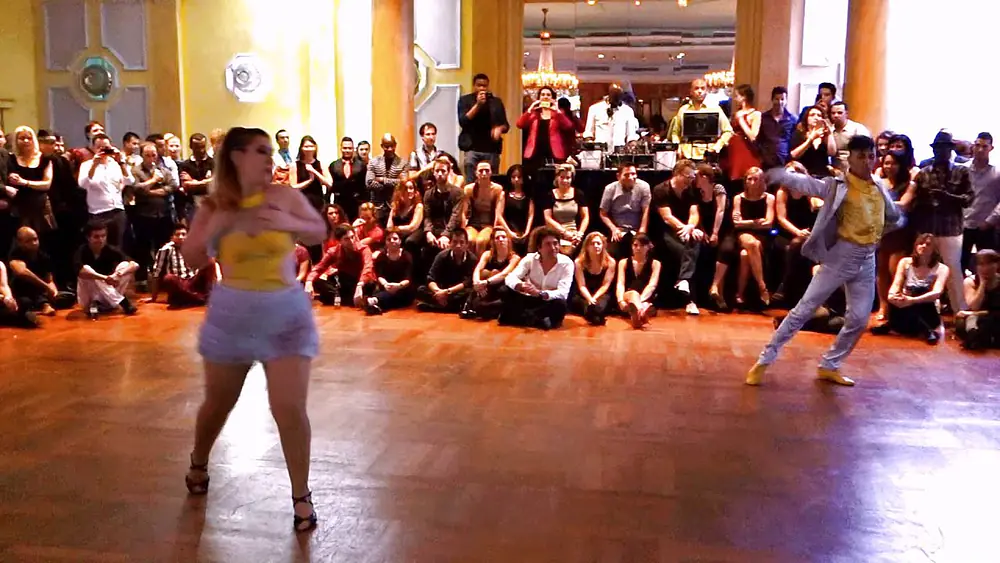 Video thumbnail for Salsa: Sara Carmen and Jonathan Steven, 8/2/2014, Metropolitan Salsa Brussels