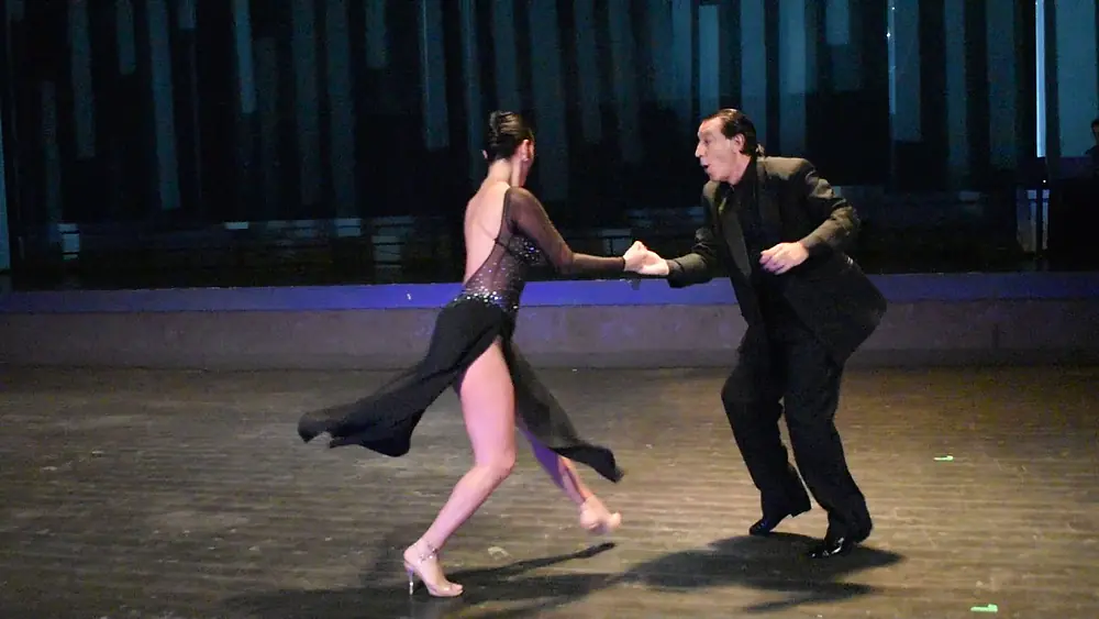 Video thumbnail for Elvis Presley - Hound Dog - Miguel Angel Zotto & Daiana Guspero  Athens 2/6/2018 4/4