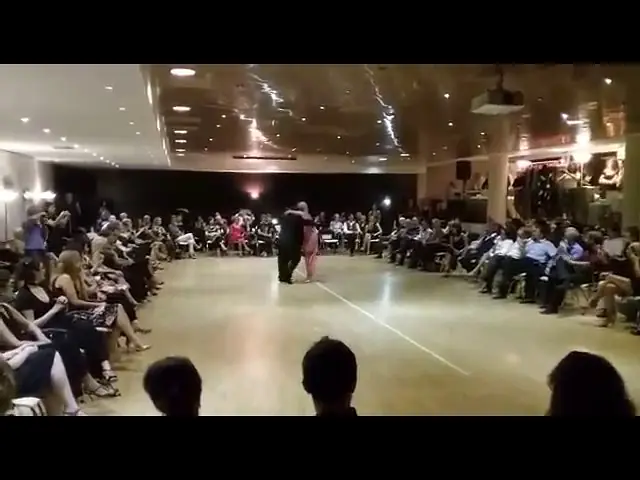 Video thumbnail for Yanina Erramouspe y Leo Ortiz, "Milonga del recuerdo" Juan D'arienzo