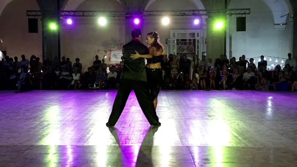 Video thumbnail for Joe Corbata y Lucila Cionci - Catania Tango Festival 2013 - Video 2-4