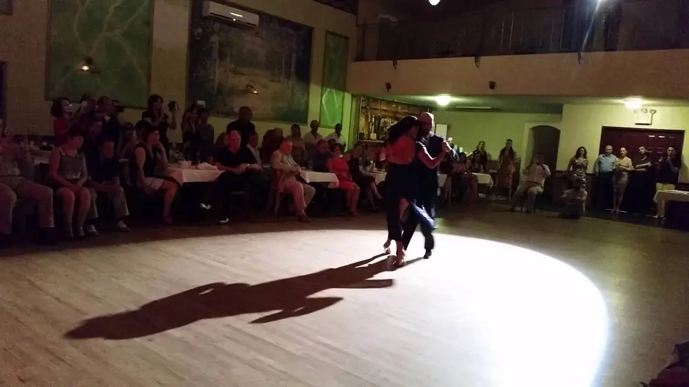 Video thumbnail for Argentine tango: María Inés Bogado & Orlando Reyes - Cabeza de Novia