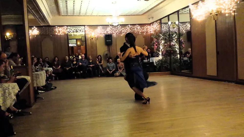 Video thumbnail for Argentine Tango: Sol Alzamora & Leandro Capparelli - Meta Fierro (partial)