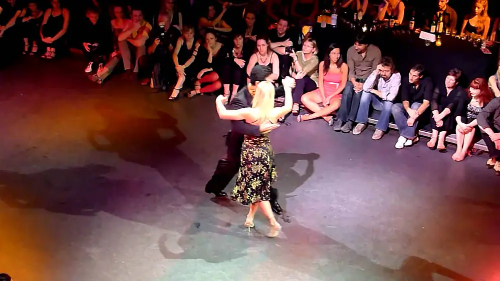 Video thumbnail for Sebastián Arce and Mariana Montes - Tangomagia 2010