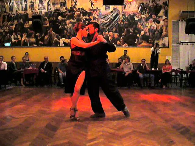 Video thumbnail for Chique - Cristhian Sosa y Carolina Bonaventura en Soho Tango