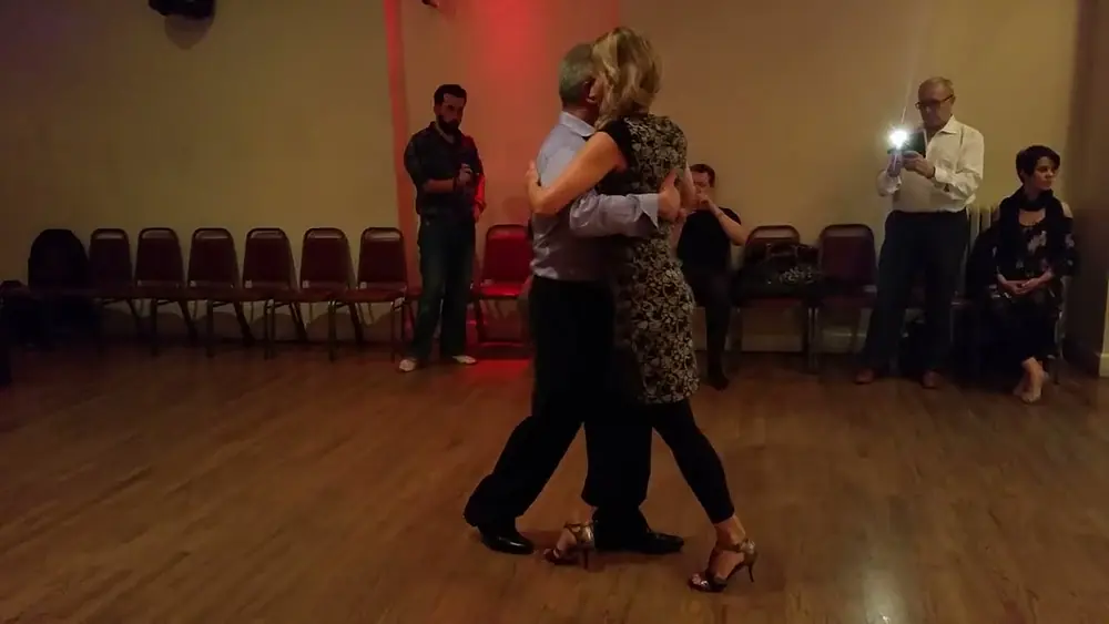 Video thumbnail for Argentine tango lesson: Jorge Torres - rock step to forced cross