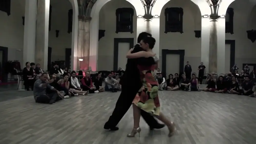 Video thumbnail for wonder tango embrace 2016 - claudio coppola & luciana muzio #2