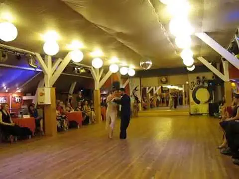 Video thumbnail for Juan Martin Carrara y Stefania Colina 1.5. Riga.16.09.16.