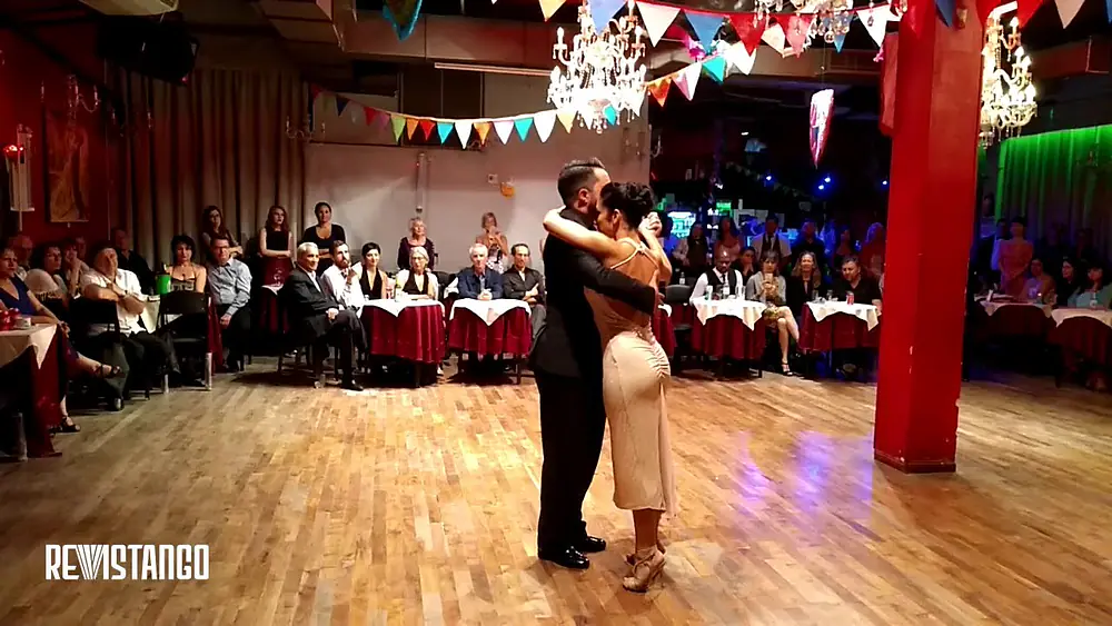 Video thumbnail for #2 Clarisa Aragón & Jonathan Saavedra | Tango: TRAGO AMARGO, Juan D'Arienzo, Alberto Echagüe