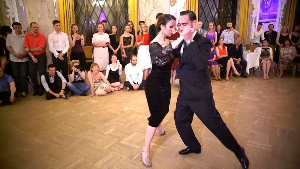 Video thumbnail for 5-5 Show  Fausto Carpino & Stephanie Fesneau.