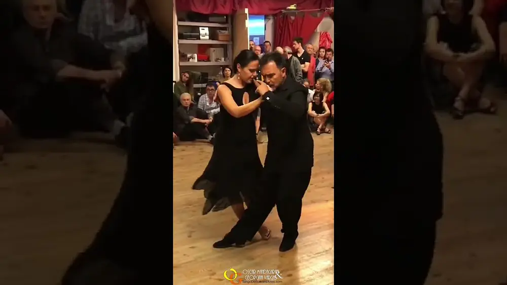 Video thumbnail for #tango #tangodebuenosaires #dancers Georgina Vargas Oscar Mandagaran à Paris France