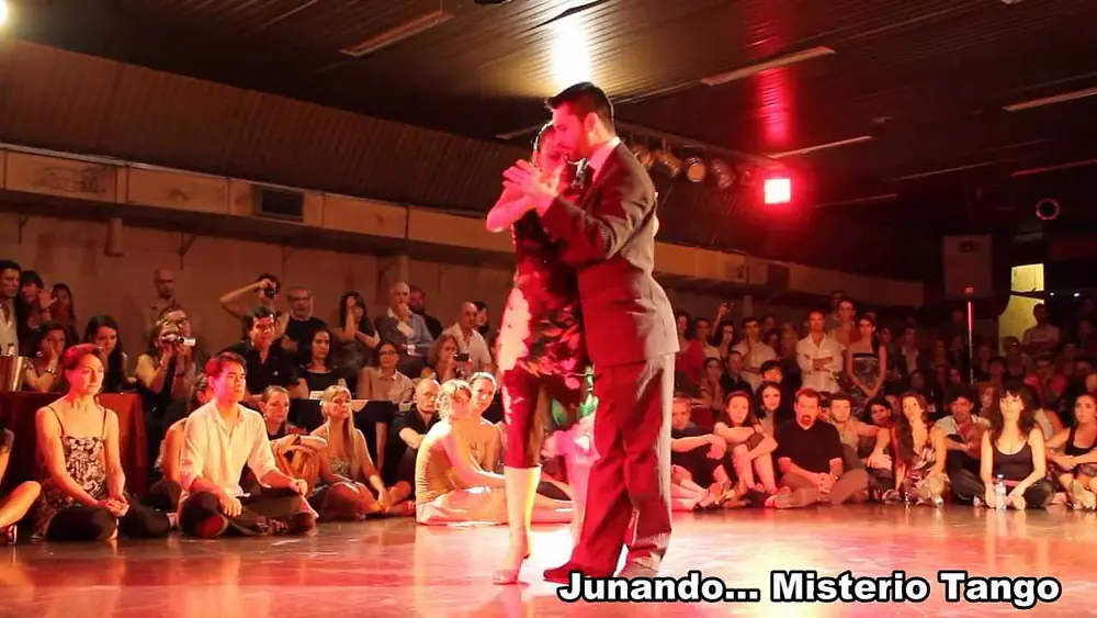 Video thumbnail for JAVIER RODRIGUEZ Y VIRGINIA PANDOLFI EN MISTERIO TANGO (01)