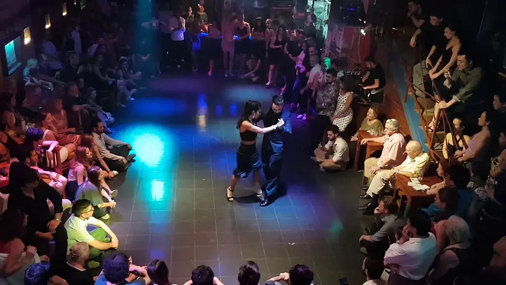 Video thumbnail for Clarisa Aragon & Jonathan Saavedra - Milonga a la Parrilla Buenos Aires 2018 1/4