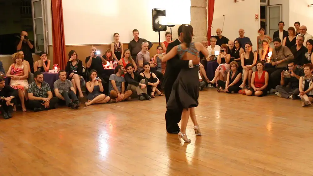 Video thumbnail for Los Totis em Lisboa Christian Marquez y Virginia Gomez "Bolada de Aficionado" (milonga) 4/5