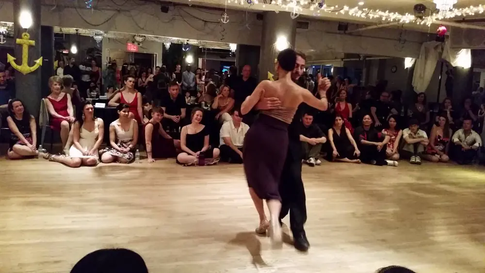 Video thumbnail for Argentine tango: Maria Filali & Gianpiero Galdi - Tu diagnostico
