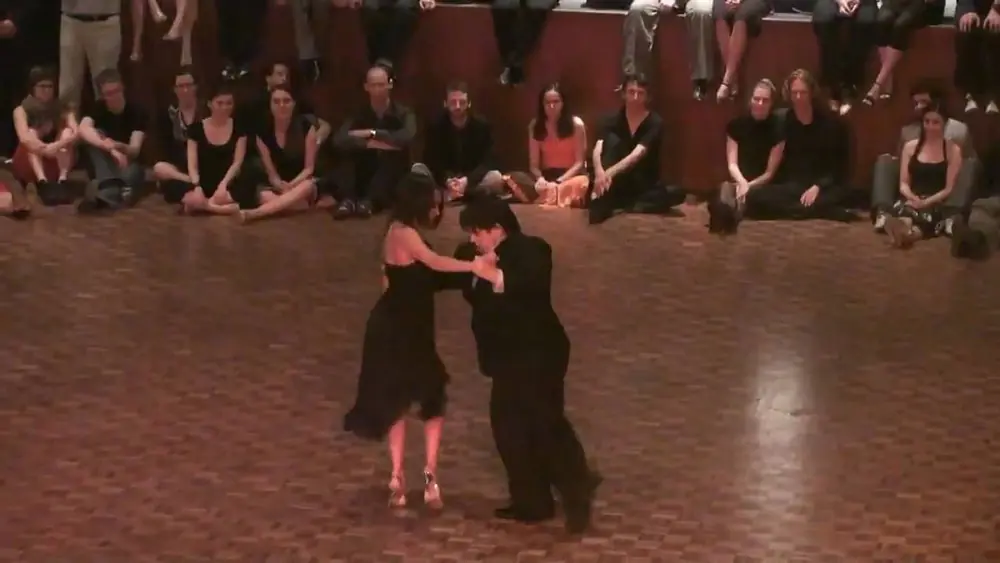 Video thumbnail for Aoniken Quiroga Bujan & Luna Palacios / OsterTango 2010