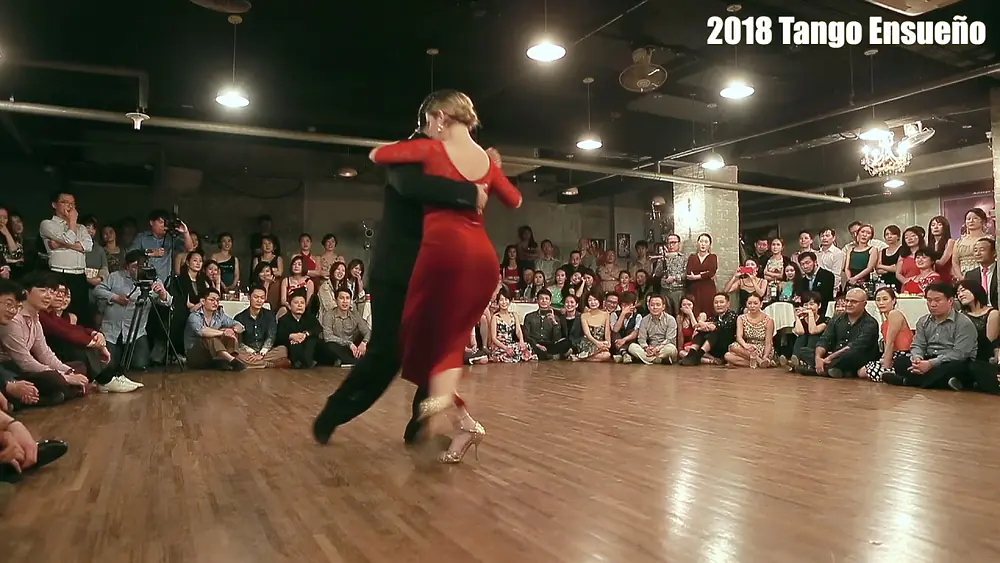 Video thumbnail for 2018 Tango Ensueño Carlitos Espinoza & Noelia Hurtado Grand Milonga (2018/04/21) #3