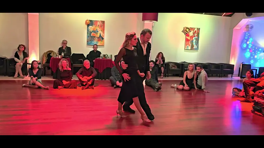 Video thumbnail for Claudio Hoffmann y Cinzia Lombardi no 2° New Year  - Porto Tango Meeting on 30/12/23 - 3/4