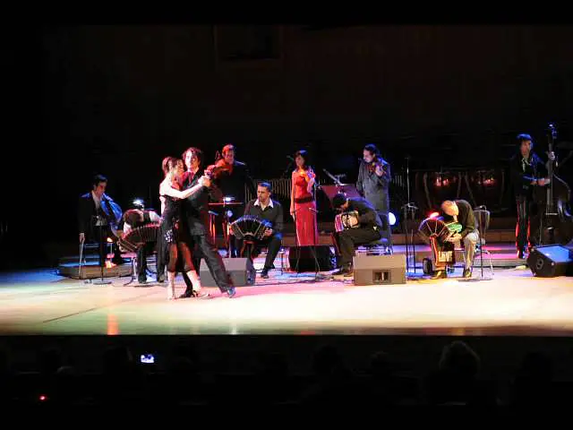 Video thumbnail for Karin Solana Brennan i Chiche Nunez.2 tangolodzfestival2011