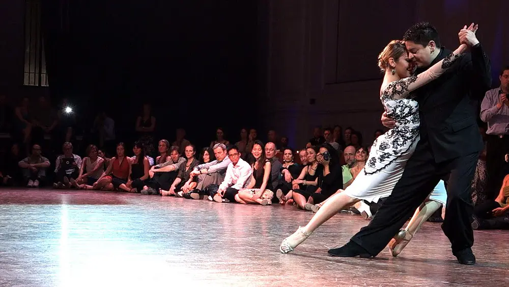 Video thumbnail for Tango: Noelia Hurtado y Carlitos Espinoza, 29/04/2016, Brussels Tango Festival #1/3