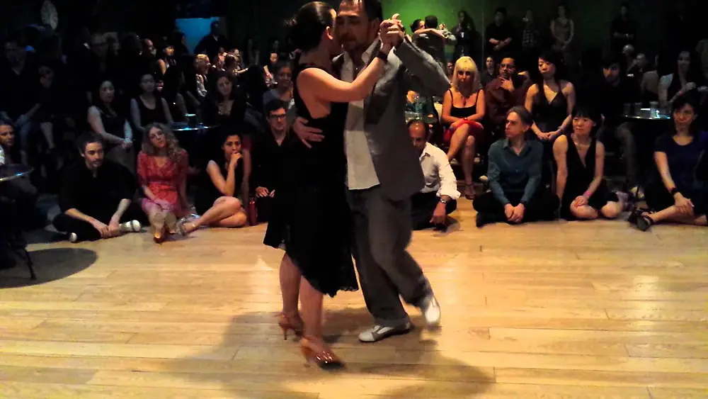 Video thumbnail for Argentine Tango: Marisol Morales & Alejandro Larenas - Pocas Palabras