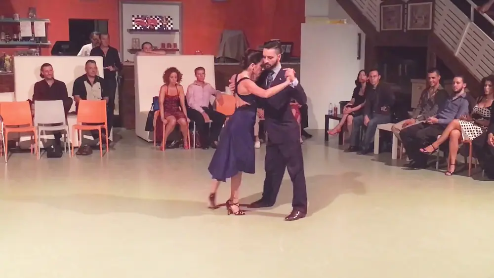 Video thumbnail for Javier Rodríguez y Fátima Vitale  09-10.09.2017 Ravenna Tango Festival  4/4
