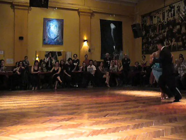 Video thumbnail for La vida en una milonga - Sebastian Achaval y Roxana Suarez en Soho Tango