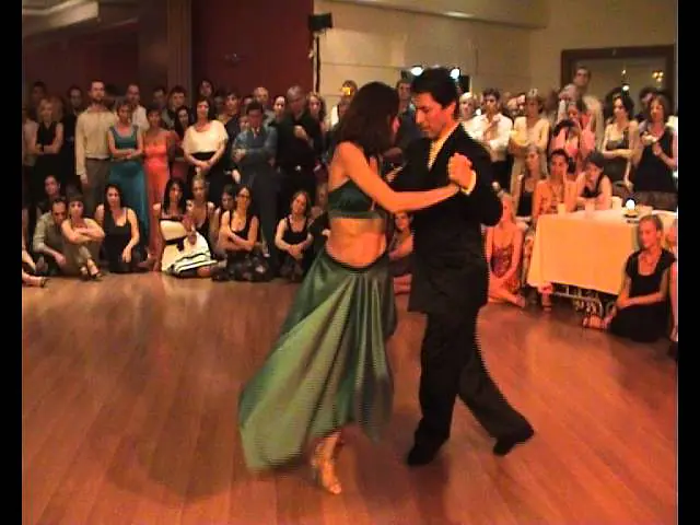 Video thumbnail for Leo Calvelli y Eugenia Usandivaras 4/4 (August 25, 2012) Tango Sun Festival 2012