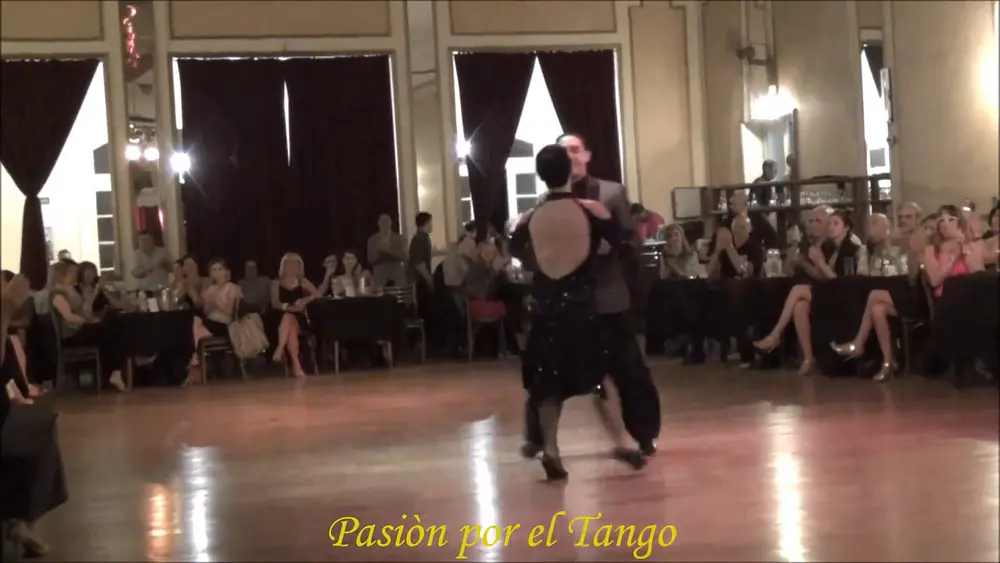 Video thumbnail for AURORA LUBIZ y JONATHAN SPITEL Bailando el Tango EL PUNTAZO en YIRA YIRA MILONGA
