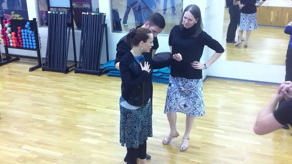 Video thumbnail for Ruben & Sabrina Veliz in Nizhny Novgorod, Russia. Lesson "Elegant steps for dancefloor"