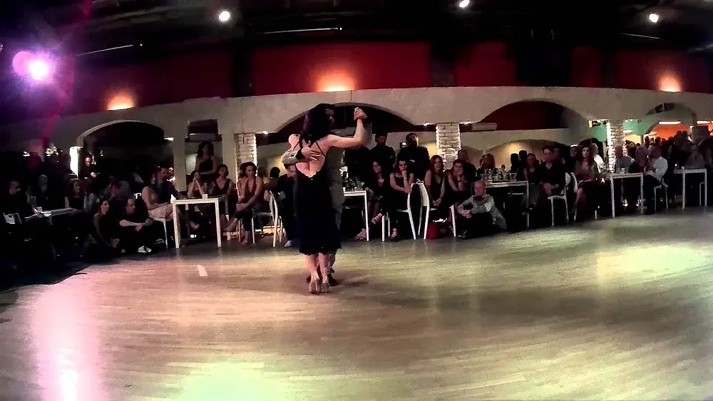 Video thumbnail for Cristhian Sosa Y Melina Mouriño - Dichas Que Viví - Barrio Tango - Roma 20/02/2015