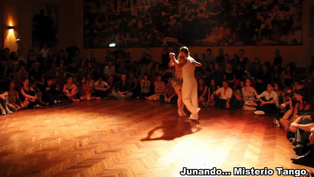 Video thumbnail for MELINA BRUFMAN Y CLAUDIO GONZALEZ EN MISTERIO TANGO (02)