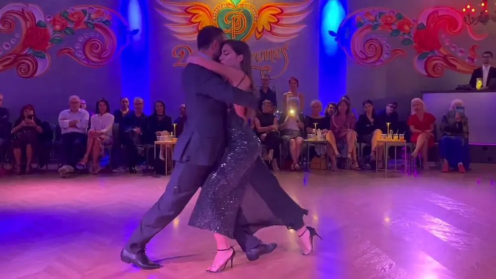 Video thumbnail for Francesca Santangelo & Luca Morale 3/4 "2 Corazones Tango Accademia" Rimini 5/10/2024