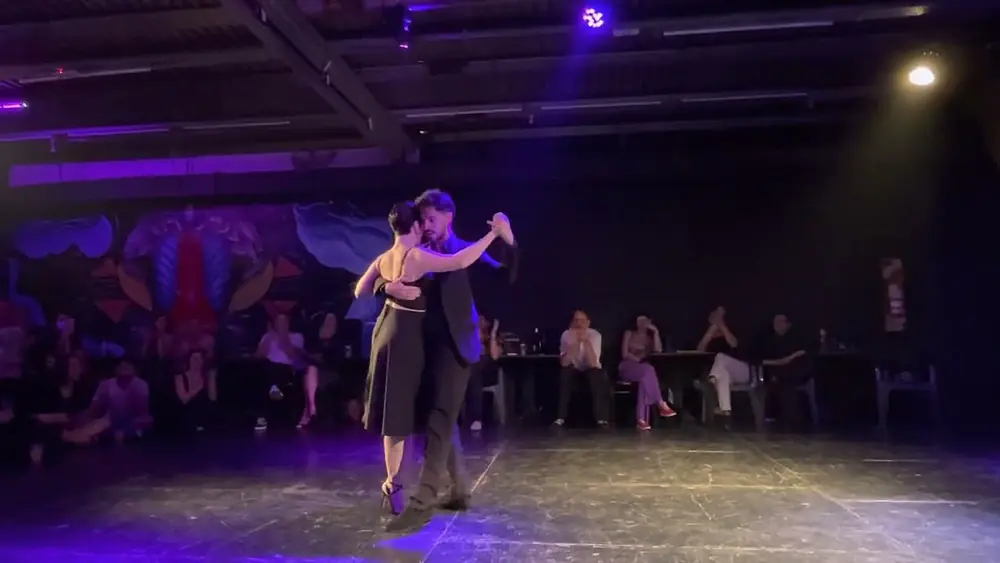 Video thumbnail for Ines Muzzopappa & Dante Sánchez @ La Mandrilera Milonga 4/26/23 #3