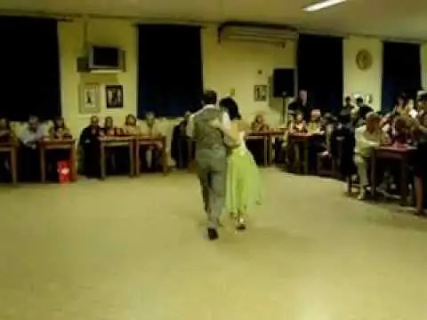 Video thumbnail for Cristina Sosa y Daniel Nacuchio   (Tango)  "Farabute"    MOV05542.MPG