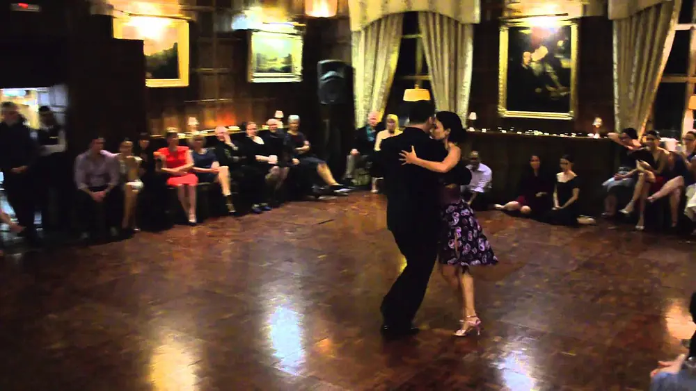 Video thumbnail for Damian Thompson and Mariana Ancarola, Fueron Tres Años