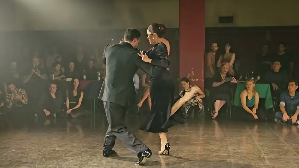 Video thumbnail for Vanesa Villalba and Facundo Piñero at Acércate a mi Tango Festival @La Viruta (1 of 2)