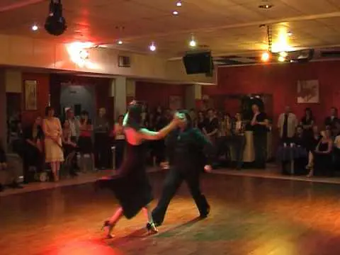 Video thumbnail for ANGEL CORIA YAMILA VIANA MILONGA JOLLY 2010