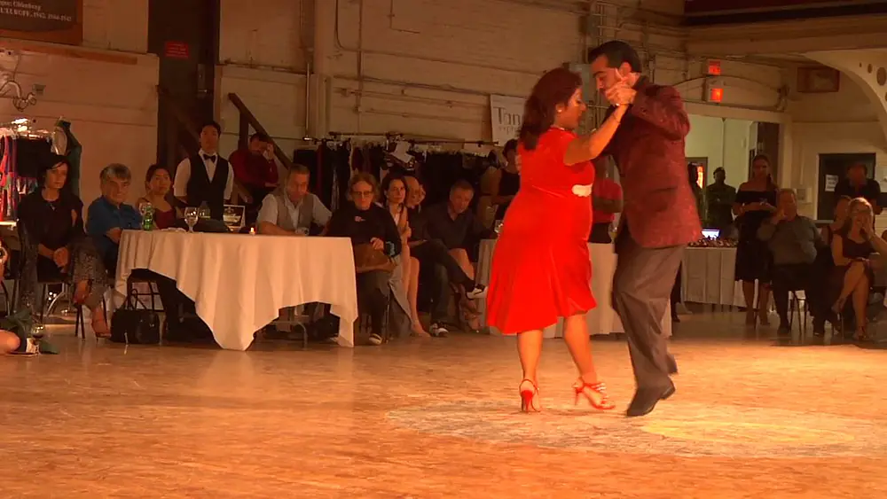 Video thumbnail for Graciela Gonzalez & Leonardo Sardella - La Espuela
