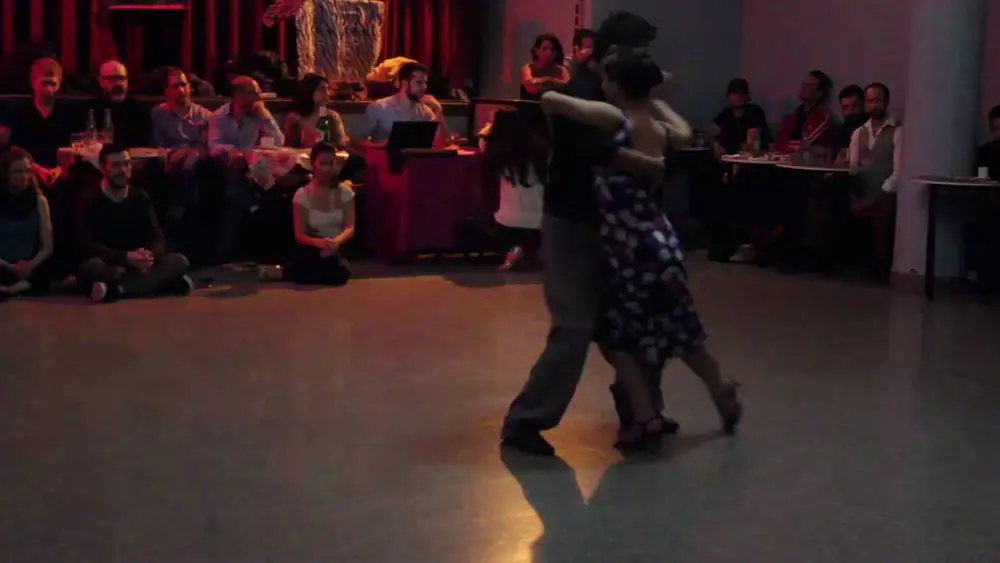 Video thumbnail for Gonzalo Tolaba y Katia Semenova. Compañía DNI - 29/8/2016 - El Motivo