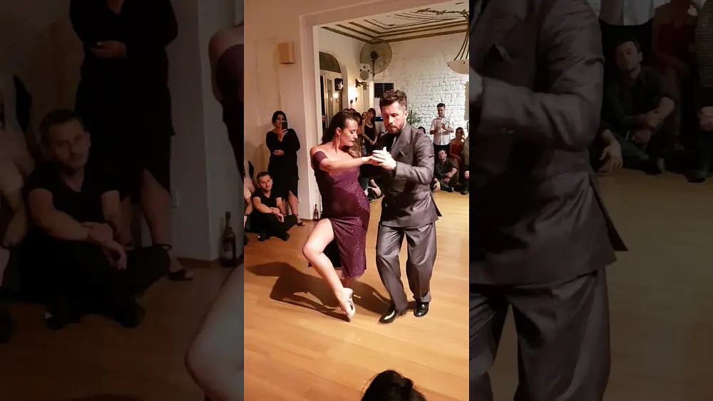 Video thumbnail for Esref Tekinalp & Vanessa Gauch Milonga 333 Show Time/ A Mis Viejos/ Anibal Troilo