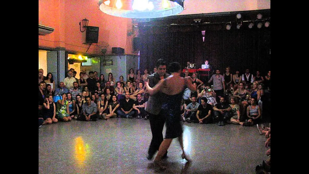 Video thumbnail for ARIADNA NAVEIRA y FERNANDO SÁNCHEZ en Viva La Pepa Milonga (4/4)