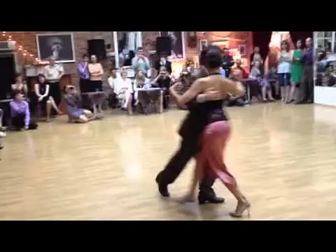 Video thumbnail for Cristhian Sosa y Sabrina Garcia Planetango