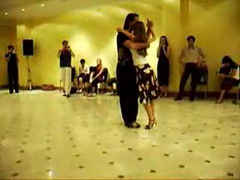 Video thumbnail for Damian Esell y Nancy Louzan, clases TangoCamp Roma 2008