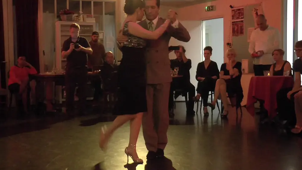 Video thumbnail for Cristian Correa & Miriam Copello in Mala Junta Milonga (1) "Nueve Puntos" C.di Sarli