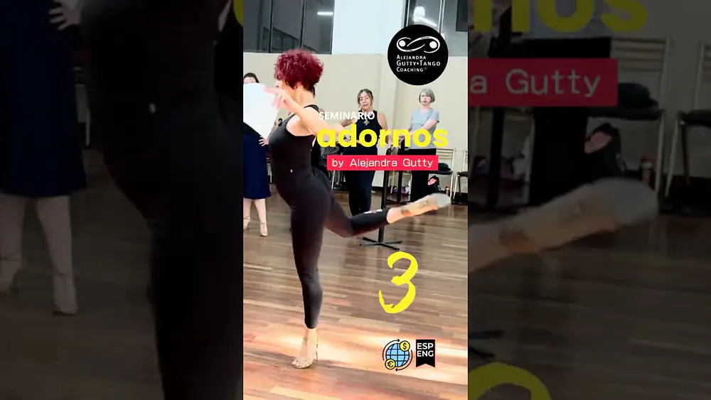 Video thumbnail for Adornos C3 by Alejandra Gutty | ‘La flecha y su estela’