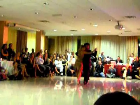 Video thumbnail for Sebastian Arce e Mariana Montes milonga!!