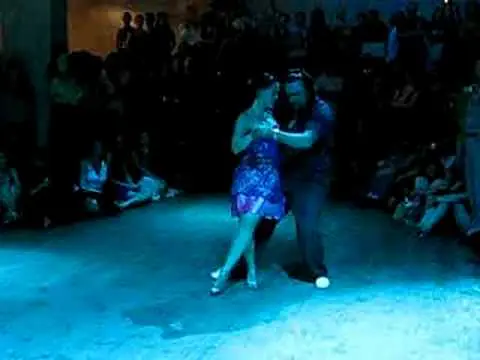 Video thumbnail for Chicho Frumboli y Juana Sepulveda 'Quedémonos aquí', MoscowTF08