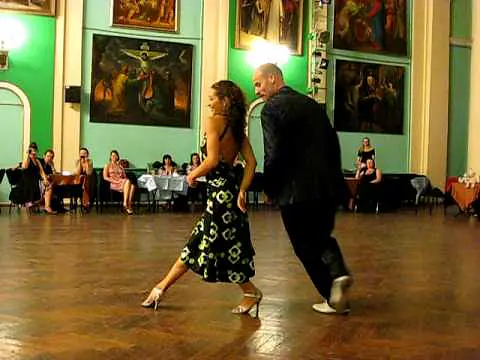 Video thumbnail for Juan Capriotti y Graciana Romeo Show (3) Festival "Nevskaya Milonga - 2010" St.Petersburg