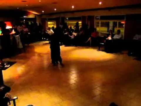 Video thumbnail for Leonardo Pankow y Analia Centurion - Milonga