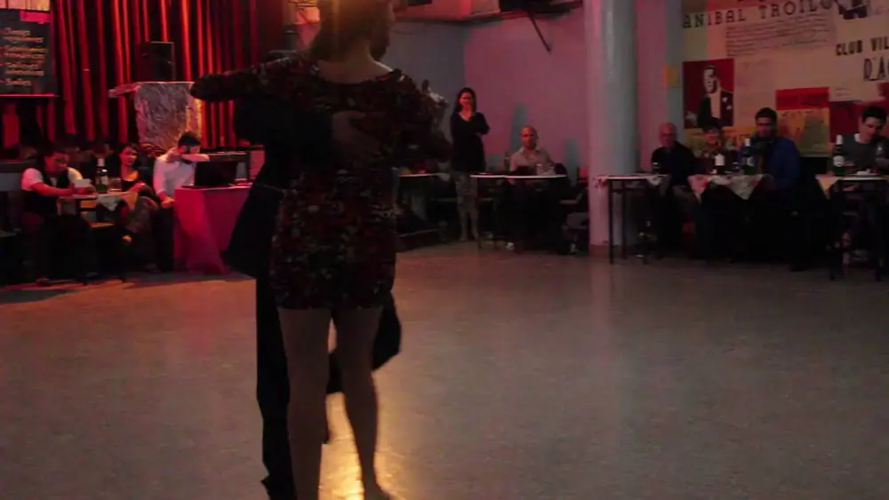 Video thumbnail for Majo Marini y Lucas Galera - 5/9/2016 - El Motivo 2/2